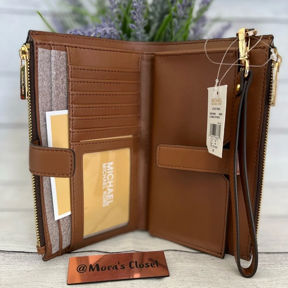 Michael Kors Double Zip Wallet-Wristlet - Picture 8 of 8